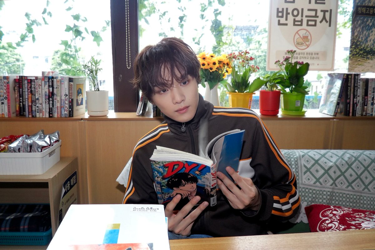 FULLSUN_STUDIO's tweet photo. 260803 Call 127 #해찬

🔗https://t.co/rlKve1QpI7

#해찬 #HAECHAN #NCT127 https://t.co/d4GXZLb2yv