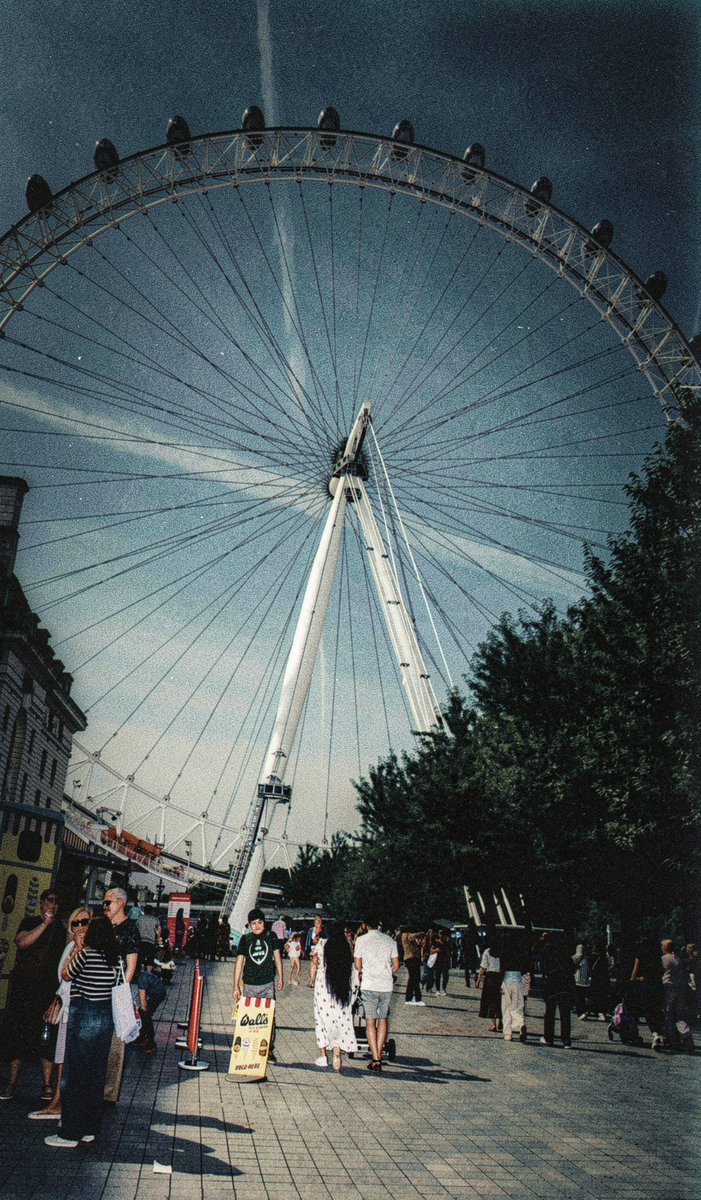 urqalr's tweet photo. London 🇬🇧📸 https://t.co/buEfAckbDu