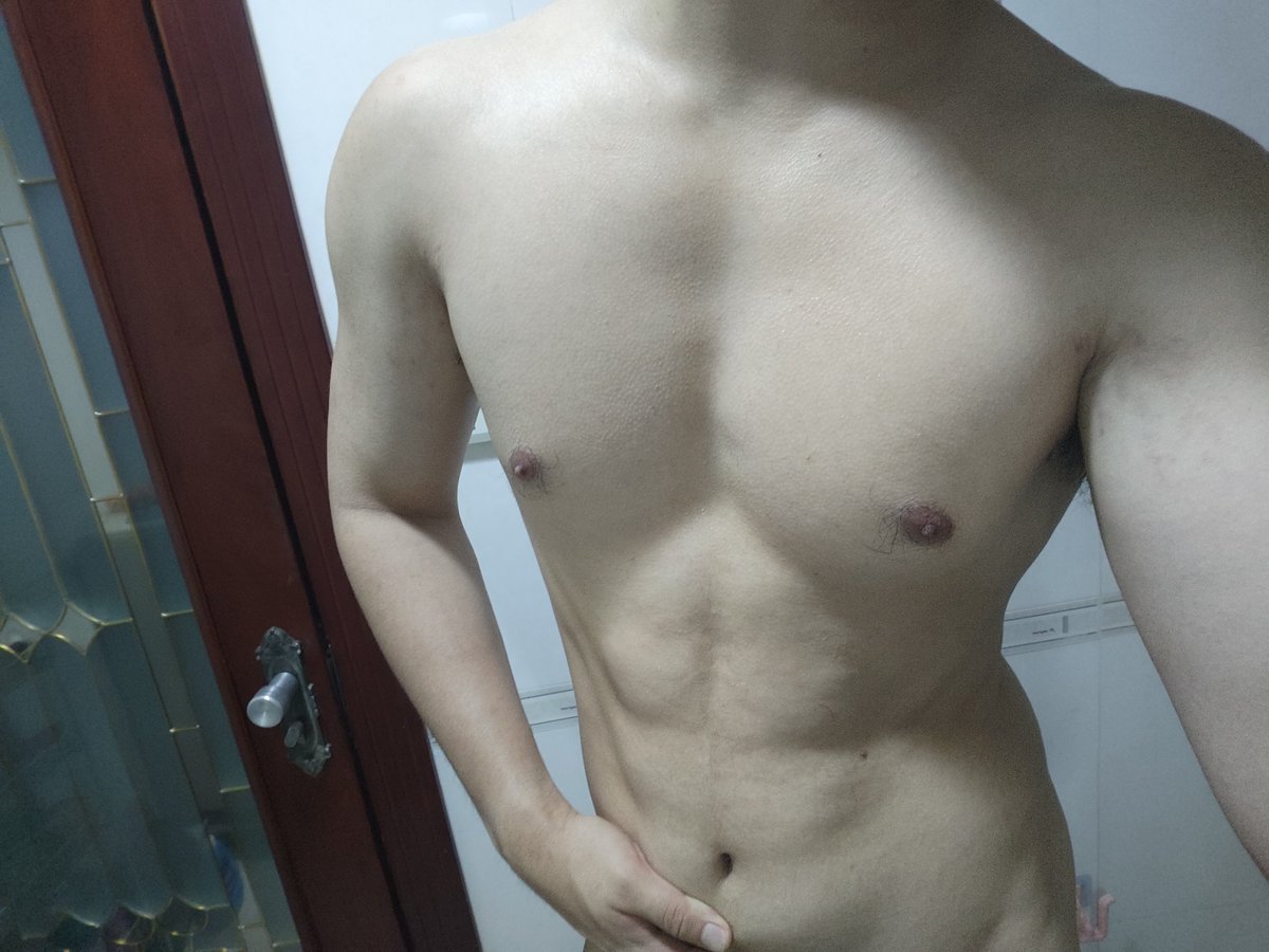 lxclbx's tweet photo. 要洗浴服务吗老板
#腹肌 #胸肌 #健身 #反差 #肉棒 #鸡巴 #女大 #男大 #男仆 https://t.co/9JTGDC0NoY