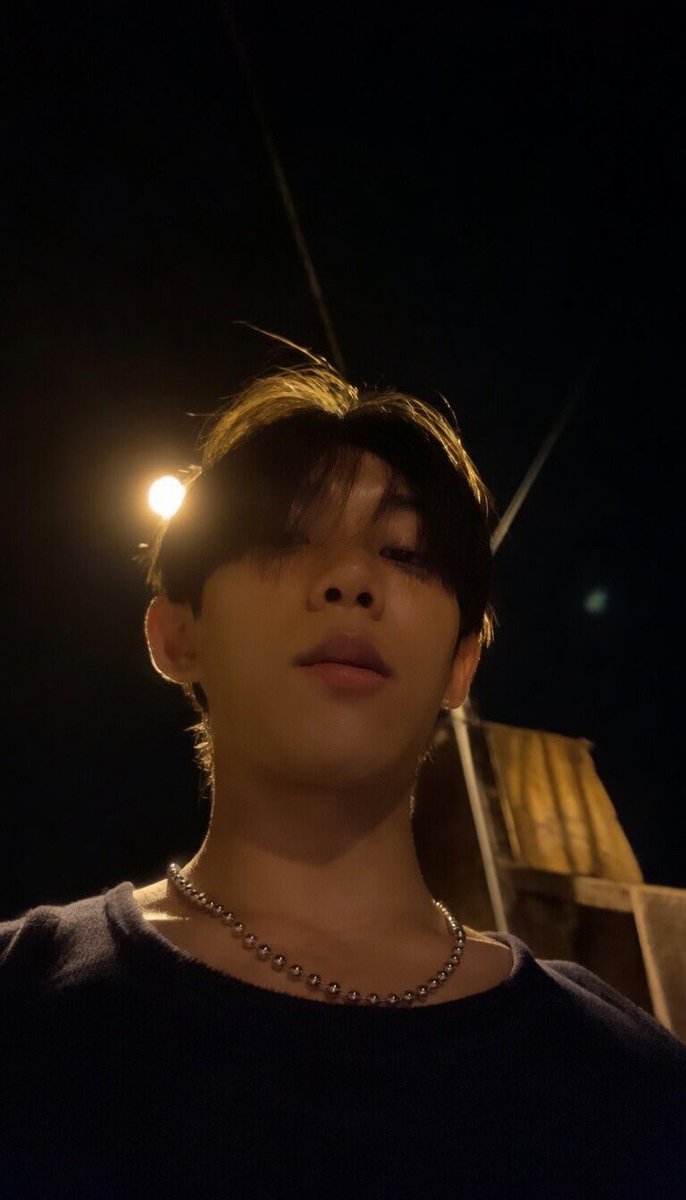 bambiysho's tweet photo. #LimaRyulBU for September boy 🖤
Day 2: top 3 selca #Ryul
ketiga selca inilah yg paling mantep, gw kecintaan sama hasil hd scan sendiri https://t.co/SFHuoCUVsK