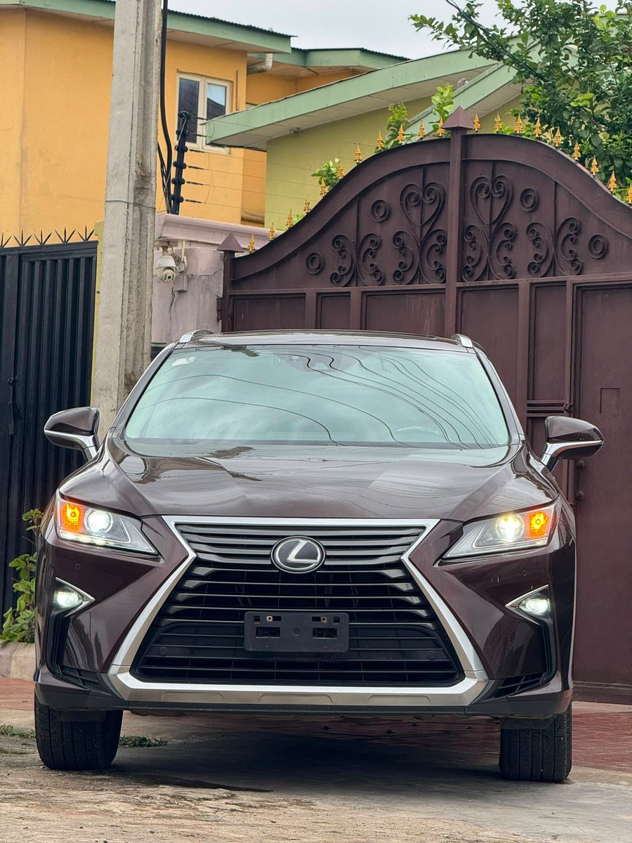 asiwajuautos1's tweet photo. 38m
Foreign Used Lexus RX350 2017 Full Option
Keyless Entry
Pre Collision System
Moonroof
Lift Tailgate
Premium Sound Bars
Bluetooth Connectivity
Navigation Systems
Call or WhatsApp 08128006722
#LexusRX350 #UsedLexus #ForeignUsedCars #CarsForSale https://t.co/WUT3OkJaUI