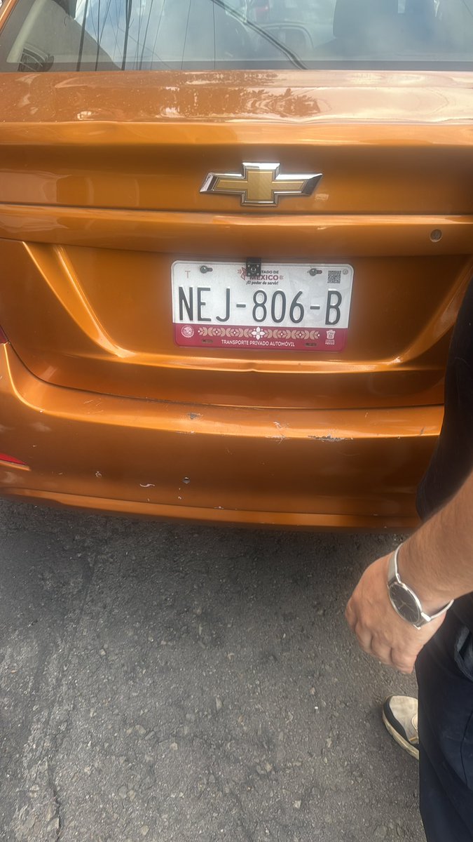 laLlamaqueShama's tweet photo. Hace una semana un conductor de @Uber me robó, solicité envío, el conductor llegó, cargó las cosas y en cuanto se arrancó canceló el viaje, el equipo de Uber me contactó y dijo que nos devolverían las cosas, eso NO ha pasado, es el alimento de mis rescatados. https://t.co/zlS4lMhSns