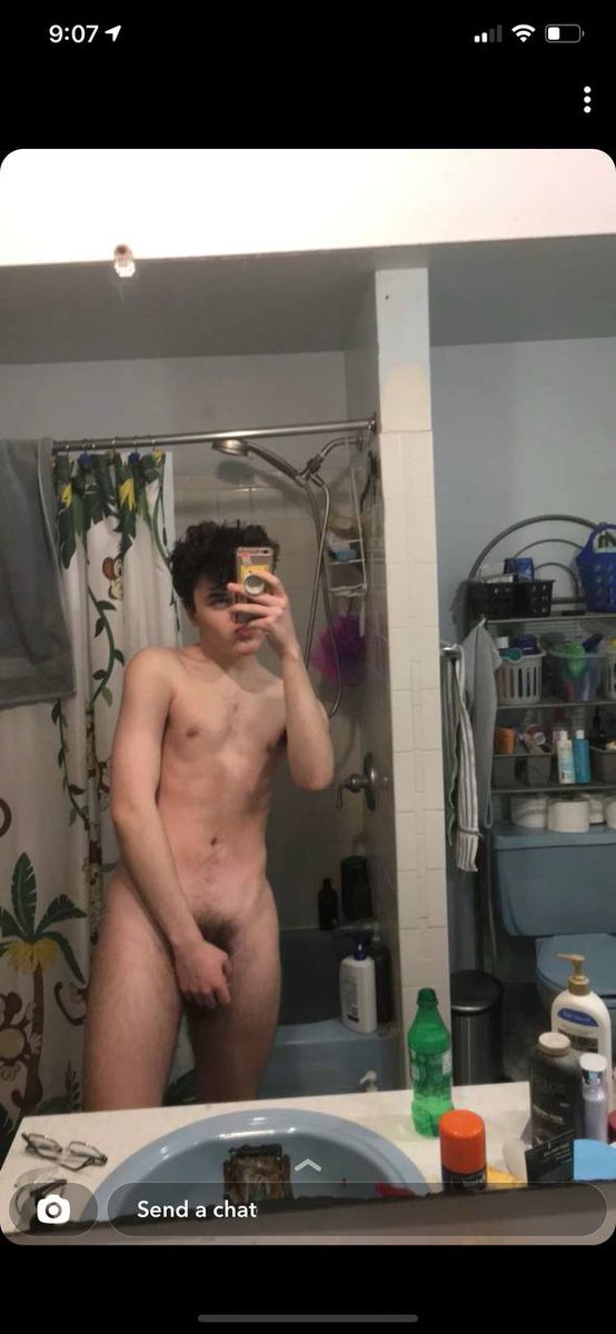 PoAnthon's tweet photo. Pics of cute twink I chanced upon... https://t.co/06HIVrtvkh