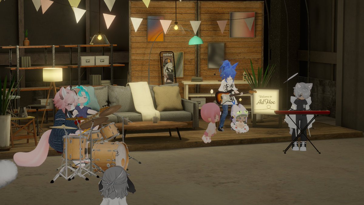 mijipin_v's tweet photo. 無限にセッションやってるやん
#VRChat #アドホックVRC https://t.co/TGPnnJaFCw