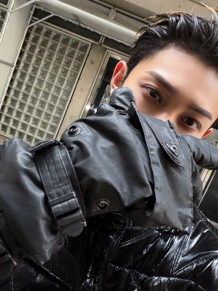 khielzyn's tweet photo. #LimaRyulBU for September boy 💃🏻
Day 2: top 3 selca RYULL!?????
jujurr bingung tapi menurut akuuu ini
dia nih kalooooo selcaaaa pinterrr bangetttt
izin tag mootss @sk4sho_ @Love4shoville @irulmaniamantap https://t.co/bl7jjqn4kY