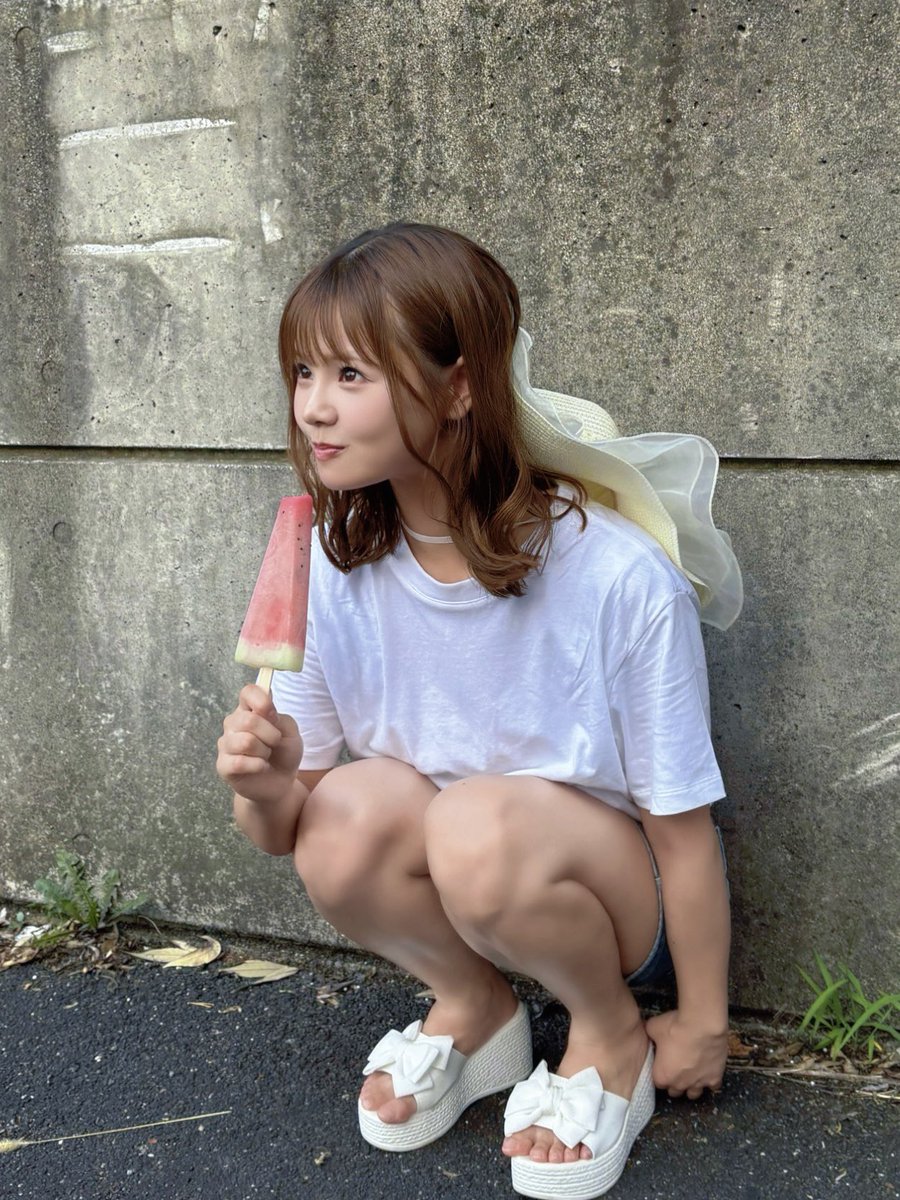 haruka_risa83's tweet photo. 誕生日を迎えました❗️🍉

いつも支えて下さり、応援して下さり、ありがとうございます🌻
恩返しできるように引き続き頑張ります☺︎この1年もどうぞよろしくお願いします🌻

8月3日、真夏の誕生日、やっぱり毎年わくわくします🐬 https://t.co/i7j0VLoLzL
