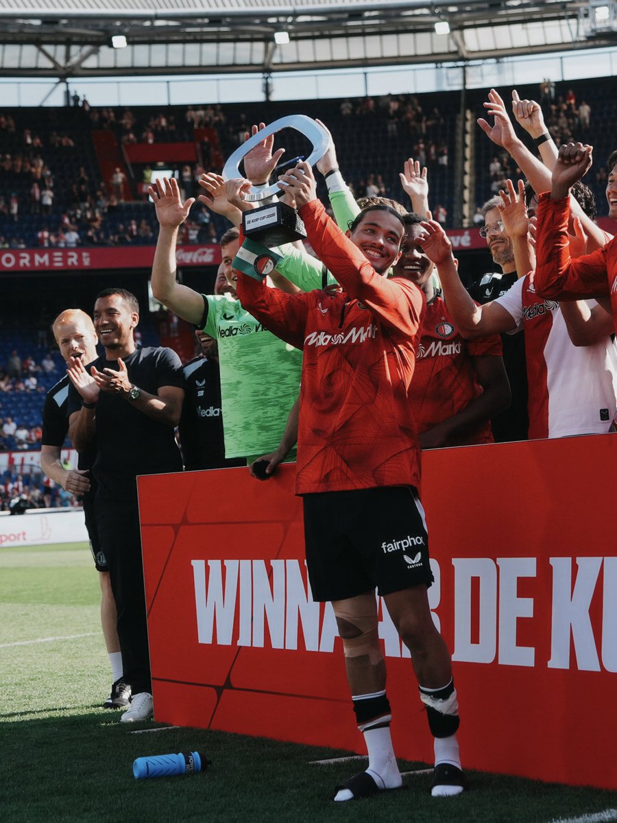 Feyenoord's tweet photo. Voor altijd de eerste 😉

🏆 De Kuip Cup, 2026 https://t.co/e10RS5KaR8