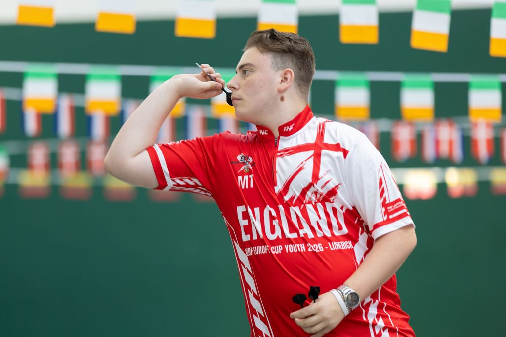 DartsWDF's tweet photo. TEESE ON TOP IN BELGIUM! 🏴󠁧󠁢󠁥󠁮󠁧󠁿

Mason Teese strengthened his bid for a 3rd Lakeside appearance by winning today's Belgium Open Youth title. 

A 180 in the match's last leg proved crucial for Teese, who beat Northern Ireland's Jacob Todd 5-3 in the final. 

📷: Mark Farrell https://t.co/P121A3zkeD