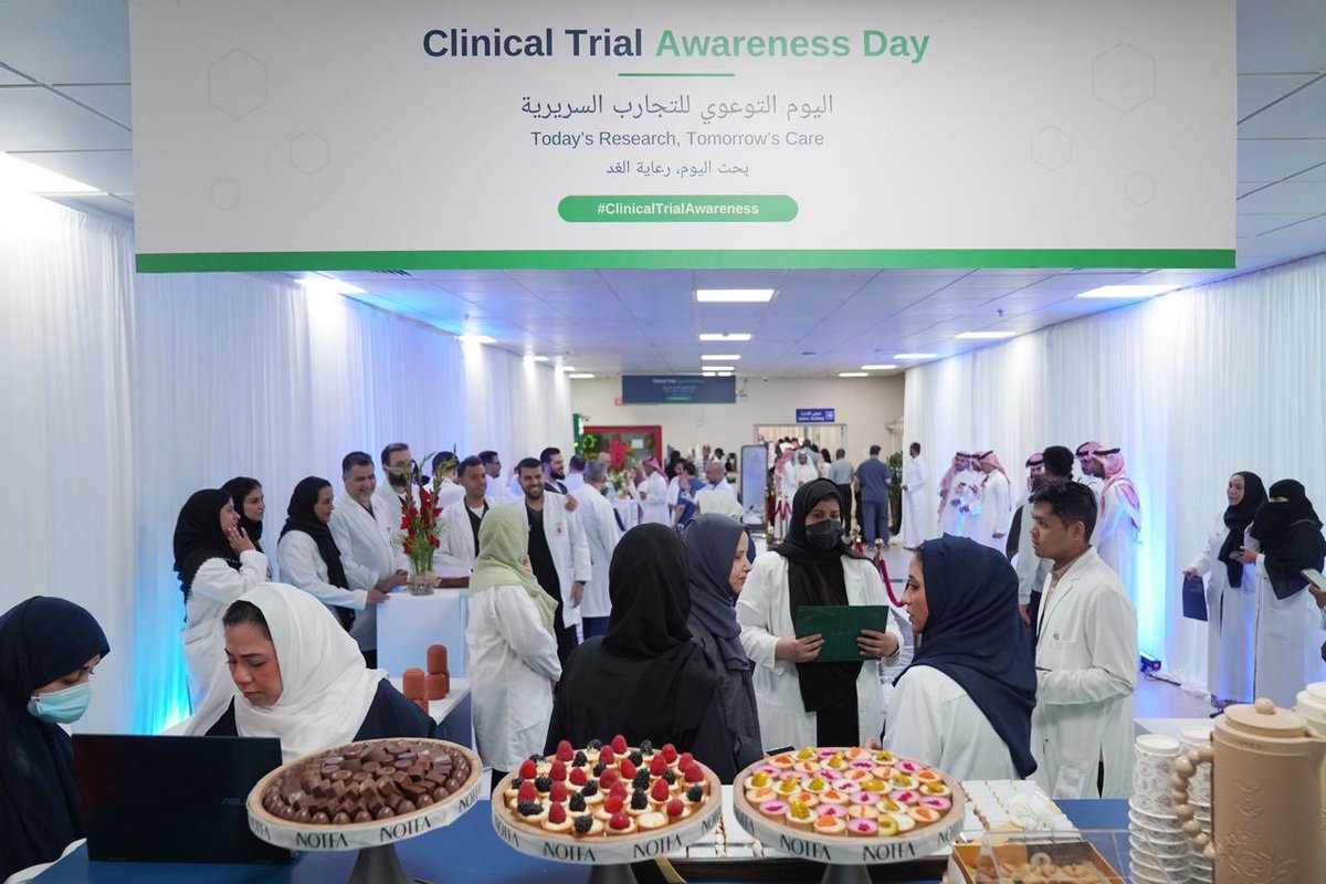 mirvatalasnag's tweet photo. Our "Clinical Trial Awareness Day" was one of the more popular events. I truly didn't expect the enthusiasm from all the participating departments

Our administration's support gave us the momentum needed & we have more projects in the pipelines @fayezbaraah @AdeelahQattan @AlbutiHala 

Our patients are the cornerstone of any scientific progress & I am touched by their commitment. Ultimately progress is only possible through volunteer participants that permit us to find safer & more effective novel therapies for the future

إلى جميع المرضى الذين يشاركون في الأبحاث الطبية…

شكرًا لكم، فأنتم الشريك الحقيقي في التقدم العلمي. إن مشاركتكم لا تسهم فقط في تطوير المعرفة الطبية، بل تساعد أيضًا في تحسين الرعاية الصحية وابتكار علاجات أكثر أمانًا وفعالية للأجيال القادمة.

كل دراسة ناجحة تقف خلفها ثقة مريض، وكل اكتشاف علمي يبدأ برغبة شخص في المساهمة من أجل مستقبل أفضل.

نثمّن ثقتكم، ونعتز بمساهماتكم، ونؤمن بأن المرضى ليسوا مجرد مشاركين في البحث العلمي، بل هم القوة الدافعة التي تجعل التقدم ممكنًا.

شكرًا لكم لأنكم تصنعون الفرق، وتساهمون في بناء مستقبل أكثر صحة للجميع.

#البحث_العلمي #المرضى_شركاء_في_البحث #الابتكار_الطبي #الرعاية_الصحية #التقدم_العلمي