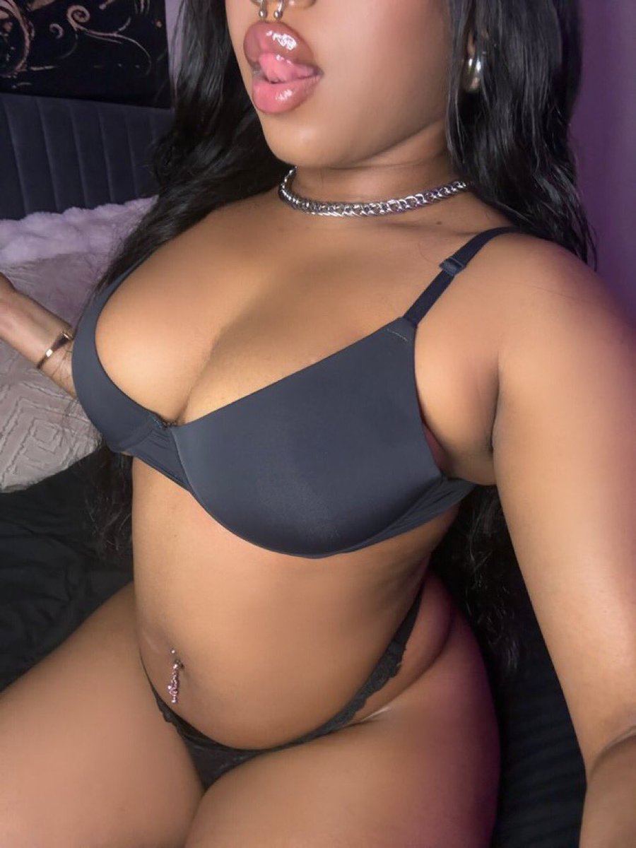 sexxyjasminee's tweet photo. Sinful Sunday🥵
let me take care of you https://t.co/P0ipbp2EUG