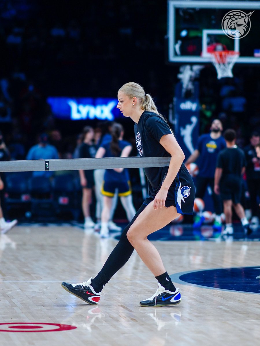 minnesotalynx's tweet photo. getting warm. https://t.co/MN7Xl02Pjy