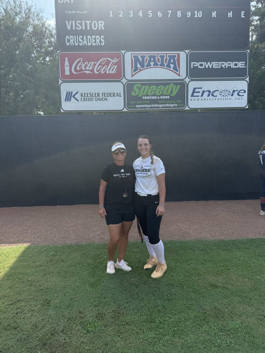Bristol_Jones28's tweet photo. I had such a great time at William Carey yesterday! Huge thank you to @CareyCoachHogue and @HannieB08 for having me back! I can’t wait to come back again! 
@careywsoftball 
@msbombers_gc https://t.co/wTP0tLewdb