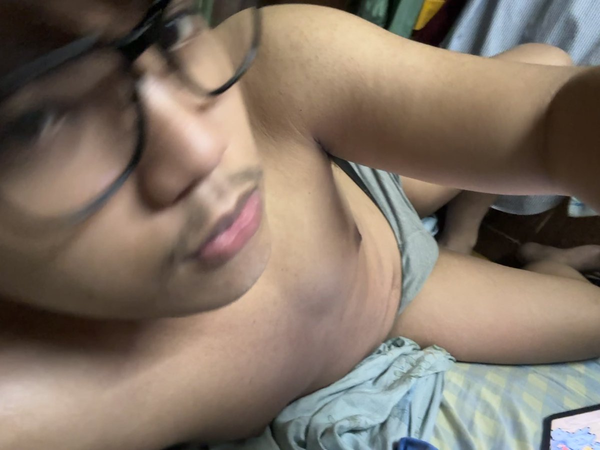 rrii__rrii's tweet photo. 😴 https://t.co/MujIQD5Ljt