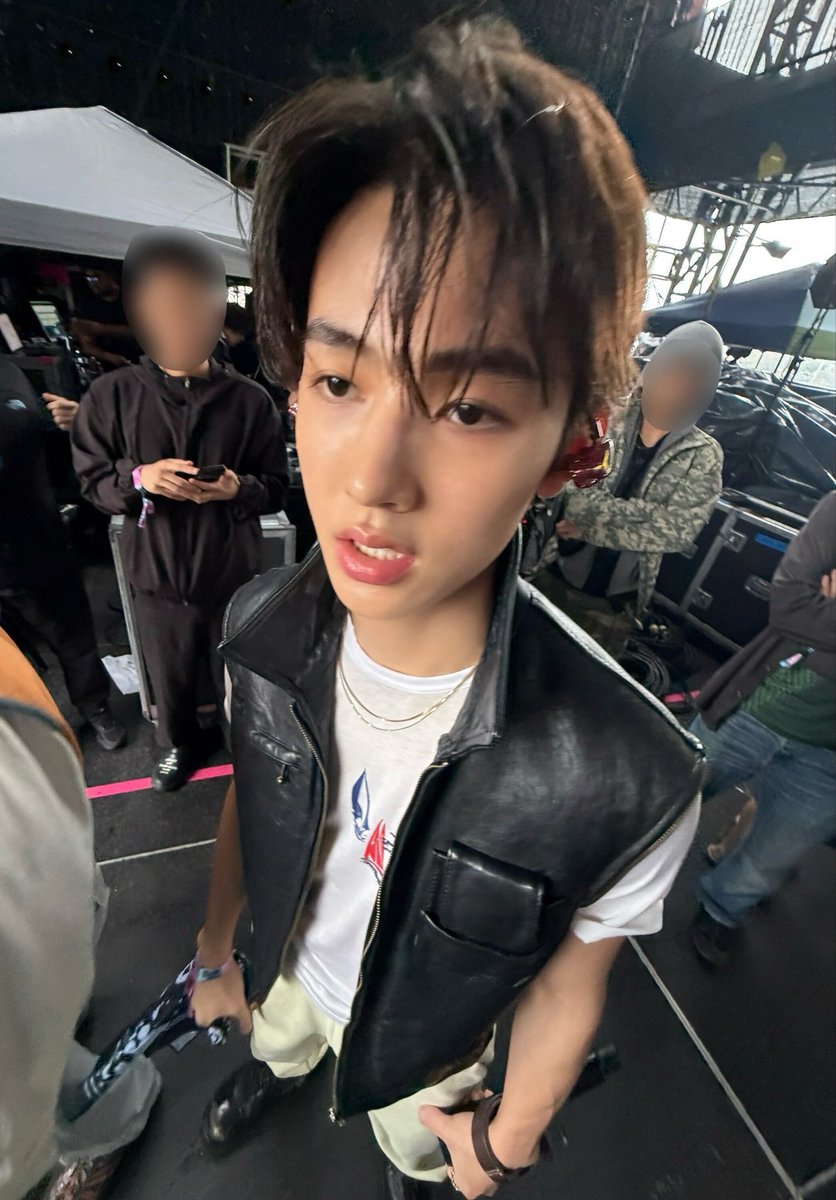 enacltsh's tweet photo. 주훈이위버스에 성현이!! https://t.co/wqUOjT6F4B