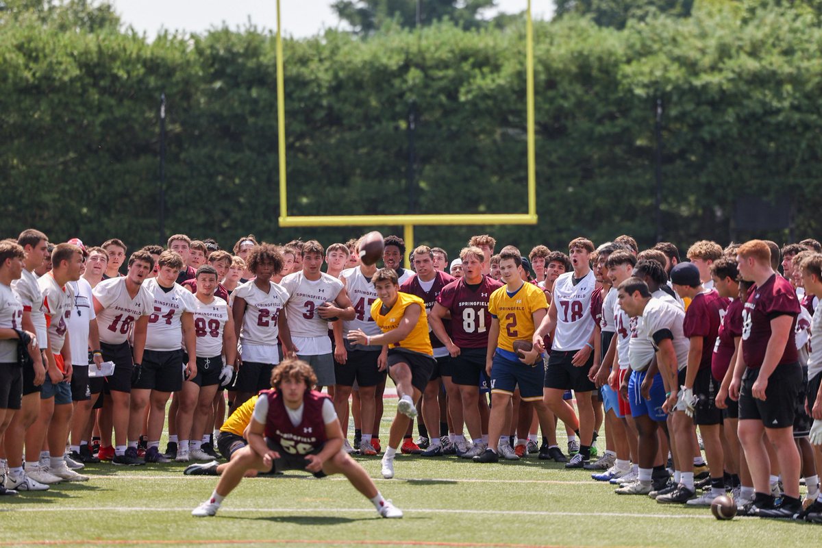 _SCFootball's tweet photo. Nothing better than a Saturday on Stagg !!
#BUILDTHEBROTHERHOOD !! Thank you to everyone that COMPETED yesterday at the Springfield College Prospect Camp !!
#ROAD2STAG6 #LTBR https://t.co/bKCItcnTTr