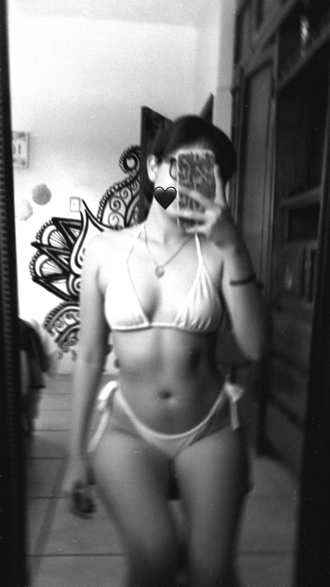 andrea_flohdz's tweet photo. quien para seguirnos en x y en insta (andreaflohdz)? comenta y te devuelvo (si cumplo) 🔥💕 

chudai … o como era? like y me encuero 😈 https://t.co/8XcsKQwOXP