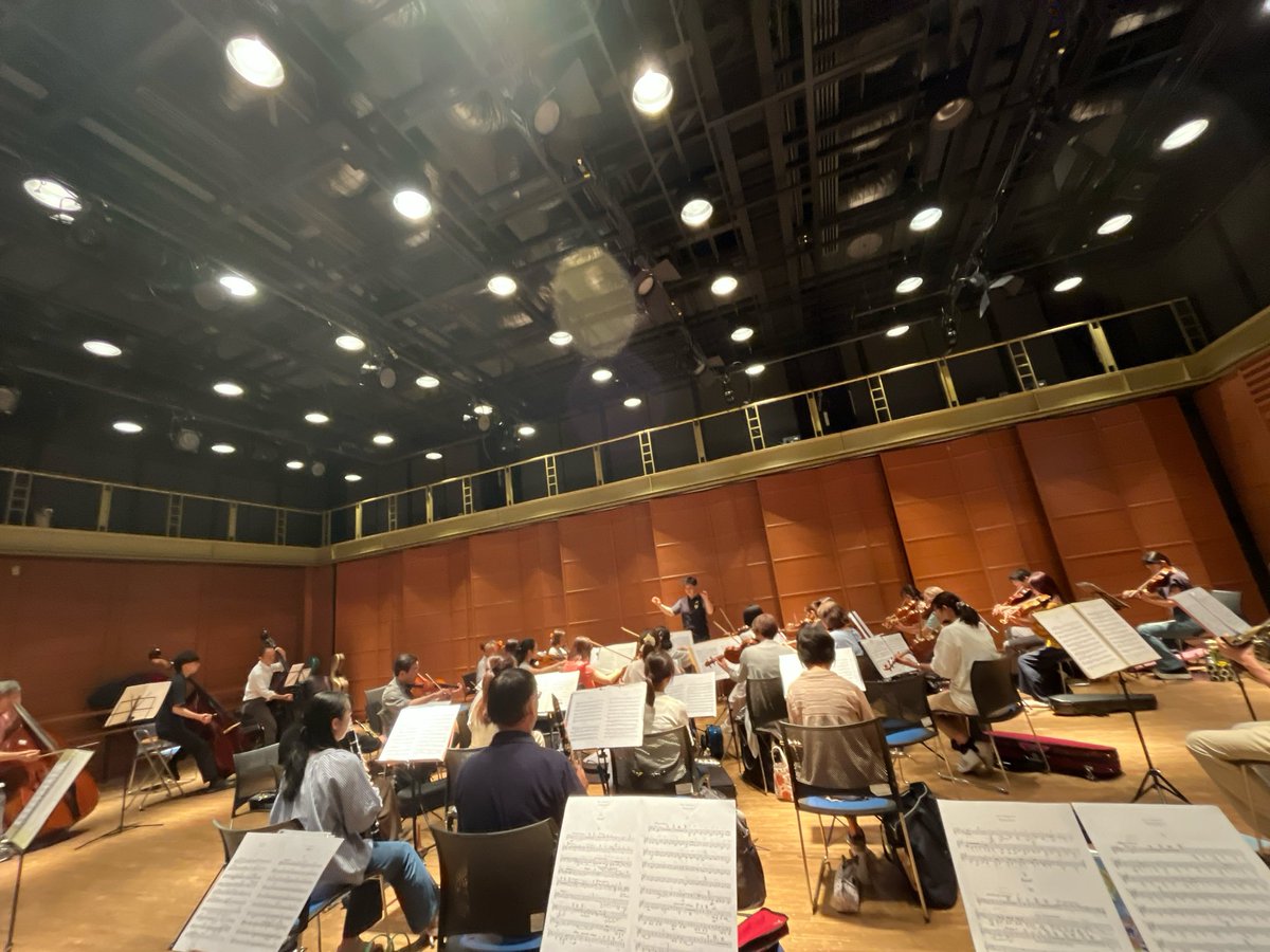 sanda_orchestra's tweet photo. 7/24はニルセン3.4楽章の合奏でした。
4楽章は陽キャのボンボンの変化に注目ですね🤭
7/31、7月最後の合奏はニルセン1.2楽章でした！
三田オケのニルセン、どんどん良くなってきています♪ https://t.co/PO07W656f2