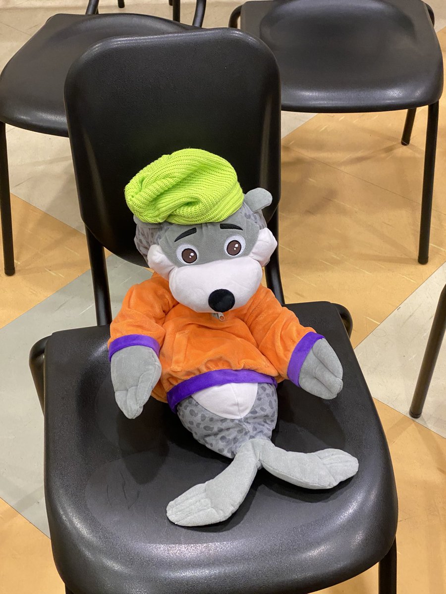SchopferL's tweet photo. πΆβοΈ Behind the scenes,
#SnowballMountainVBS #VacationBibleSchool #HaddonfieldUMC #BehindTheScenes #ServingWithJoy #ChristianCommunity #FaithInAction #MusicMinistry #PraiseTheLord #GrowingInFaith #GodsLove #Teamwork #MakingDisciples #JoyfulHearts #BlessedToServe #VBSFun https://t.co/gxoL1NSXZX