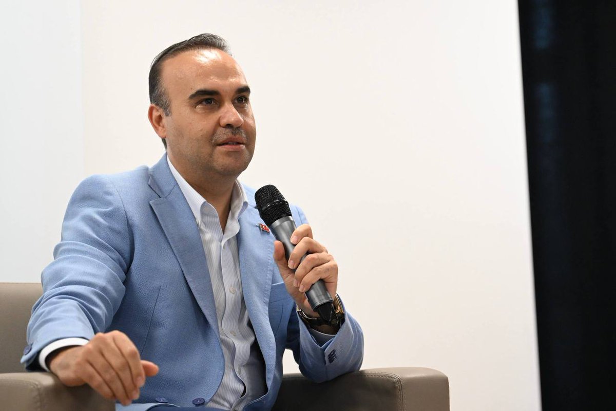 TCSanayi's tweet photo. Bakanımız Sayın @mfatihkacir, "Yapay Zekâ: Fırsatlar, Açmazlar ve Riskler" temasıyla düzenlenen 5. Boyluca Düşünce Kampı’nda akademisyenler, araştırmacılar ve üniversite öğrencileriyle bir araya geldi.

📍Alucra, Giresun https://t.co/2b5HbQruP8