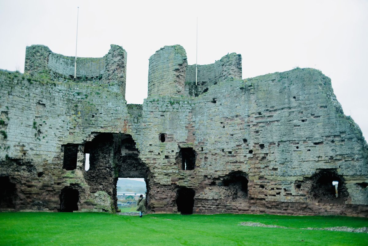 cadwwales's tweet photo. Did you know?
Rhuddlan Castle makes a fleeting appearance in the 1973 comedy Holiday on the Buses. Scenes were filmed beside Station Road Bridge in Rhuddlan, with the castle visible in the background if you know where to look.
#RhuddlanCastle #HiddenHistory https://t.co/n3xkJKlmas