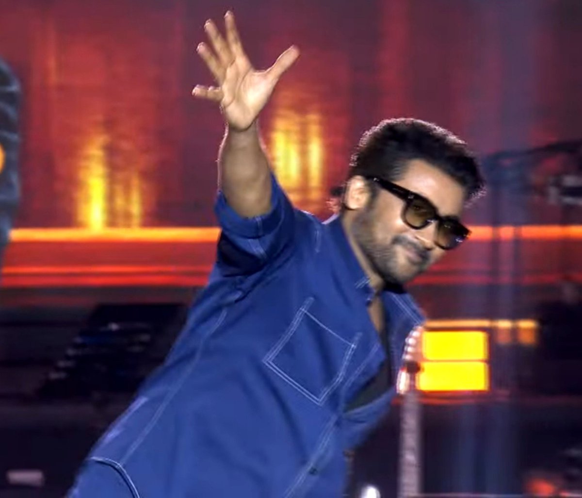 CinemaWithAB's tweet photo. "I don't know what is Benching, Ghosting, Situationship in the relation. The only 'SHIP' i know is FRIENDSHIP. Happy Friendship day to all🫴❤️‍🩹"
- #Suriya at #VishwanathAndSons AL https://t.co/Wtjwos748H