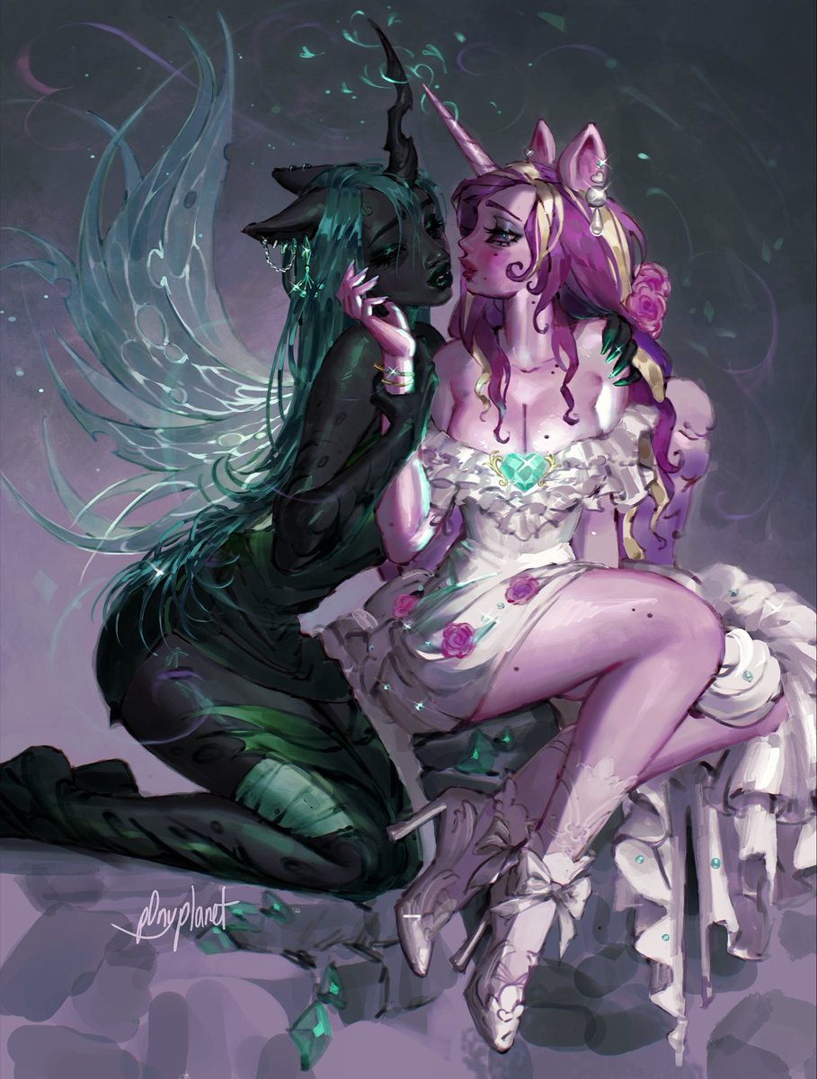 p0nyplanet's tweet photo. Chrysalis and Cadance https://t.co/Ie3U7DNZPg