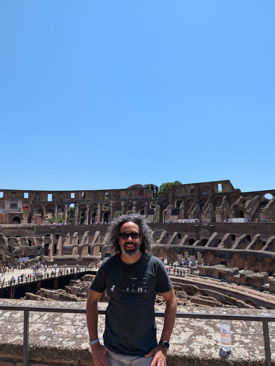 boredabdel's tweet photo. One day, 2,000 years of history, and a whole lot of walking. Rome hits different. ๐ฎ๐นโจ
๐ Trevi Fountain | Roman Forum | Colosseum
#Rome #ItalyTravel #Colosseum #TreviFountain #RomanForum #VisitRome #TravelGram #ExploreItaly https://t.co/cPPPOkfOaW