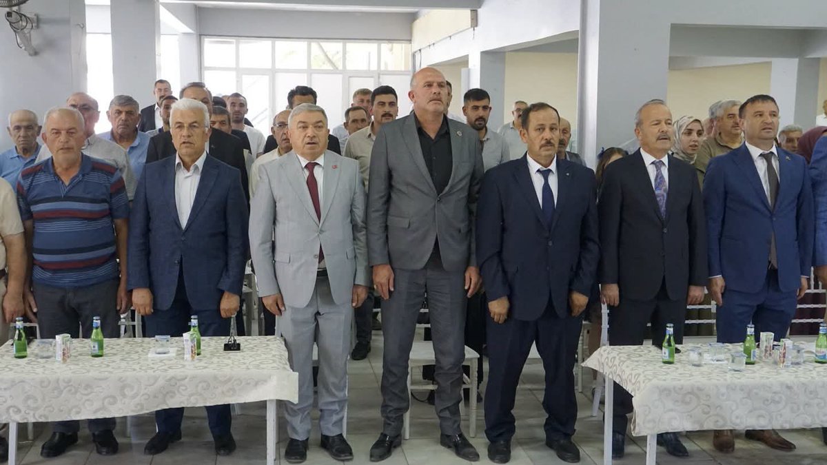 ac_kahveci's tweet photo. 📍ŞUHUT

Milletvekilimiz Mehmet Taytak, Belediye Başkanımız Muhittin Özaşkın, il ve ilçe teşkilatlarımız ile dava arkadaşlarımızın güçlü katılımıyla gerçekleştirdiğimiz kongremizin; teşkilatımıza ve Şuhut ilçemize hayırlı olmasını diliyorum.

Üç hilalimizi devralan ilçe başkanımız Kürşat Ağduk ve yönetim kurulunu yürekten kutluyorum. Görevi devreden başkanımız Ali Durmaz’a hizmetleri ve emekleri için teşekkür ediyorum. 

Birlik ve beraberlik şuuruyla; yolumuz açık, davamız daim olsun.