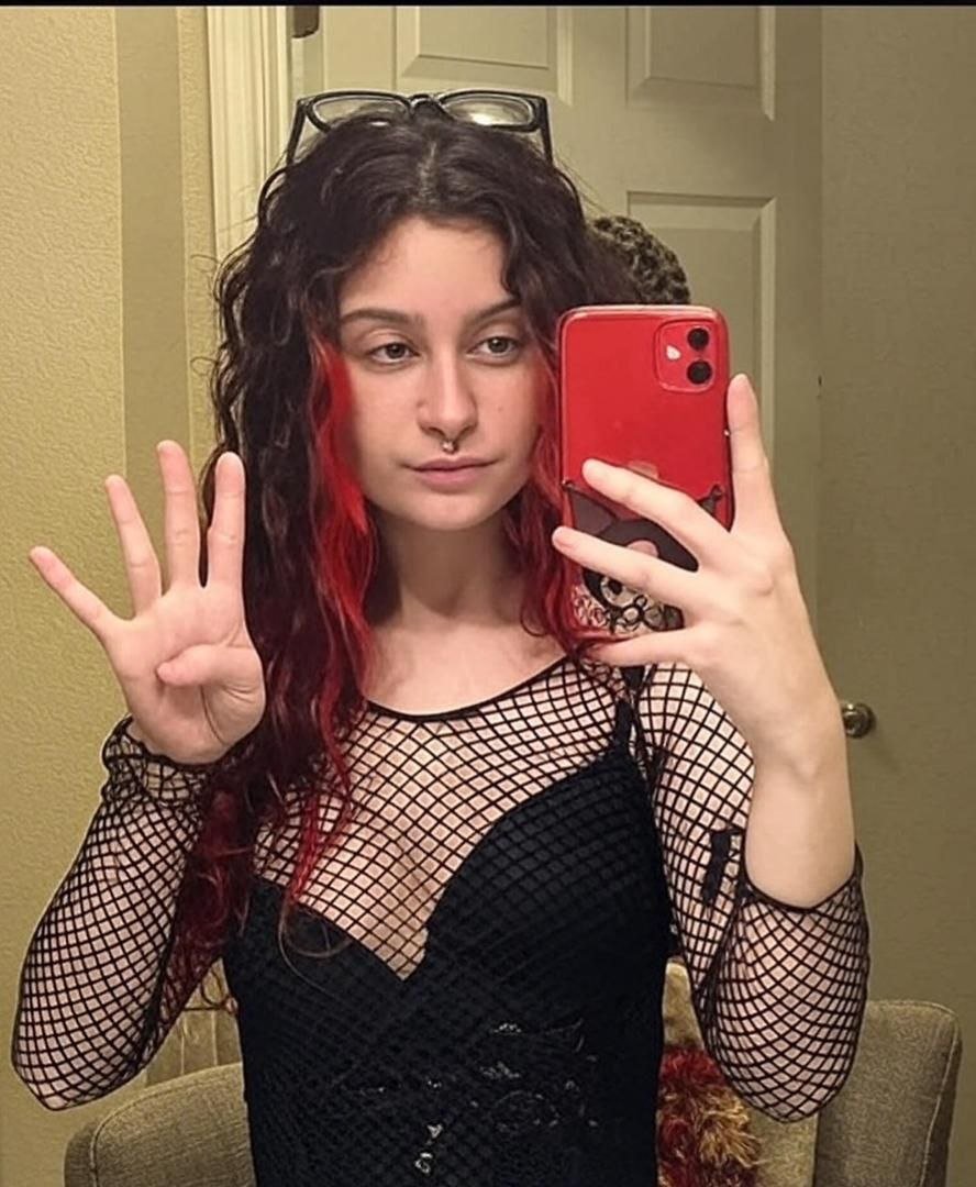 Debbiefse7 tweet picture