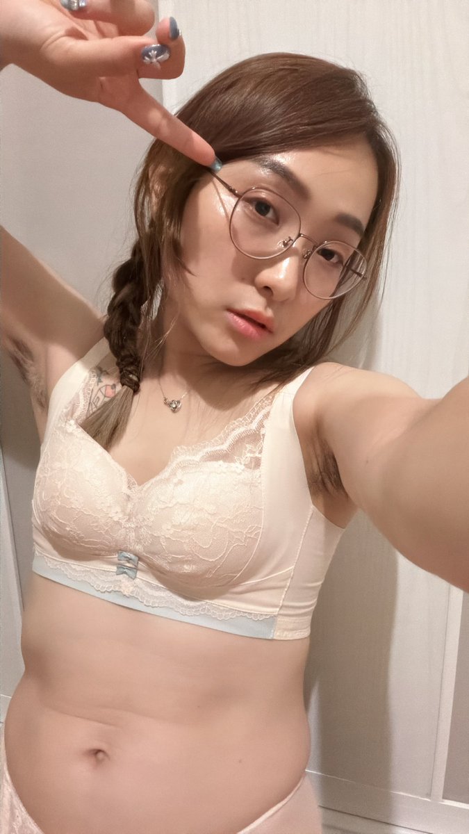 wendy01270616's tweet photo. 身體壓力過大
肚子會變大
明明沒��什麼但肚子會長大
應該是夜食消除壓力的關係😆
這應該是這些年肚子最大的時期🥹
#客製照片影片😎
#私訊不要只是嗨🤔 https://t.co/h76QDcgGTa