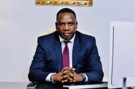 MobilePunch's tweet photo. 𝗡𝗼𝗿𝘁𝗵𝗲𝗿𝗻 𝗖𝗵𝗿𝗶𝘀𝘁𝗶𝗮𝗻 𝗴𝗿𝗼𝘂𝗽 𝗯𝗮𝗰𝗸𝘀 𝗖𝗮𝘁𝗵𝗼𝗹𝗶𝗰 𝗯𝗶𝘀𝗵𝗼𝗽𝘀, 𝗿𝗲𝗯𝘂𝗸𝗲𝘀 𝗕𝘄𝗮𝗹𝗮

𝗥𝗲𝗮𝗱 𝗠𝗼𝗿𝗲: https://t.co/a4BpxnQnlR https://t.co/9c8sKzj77V