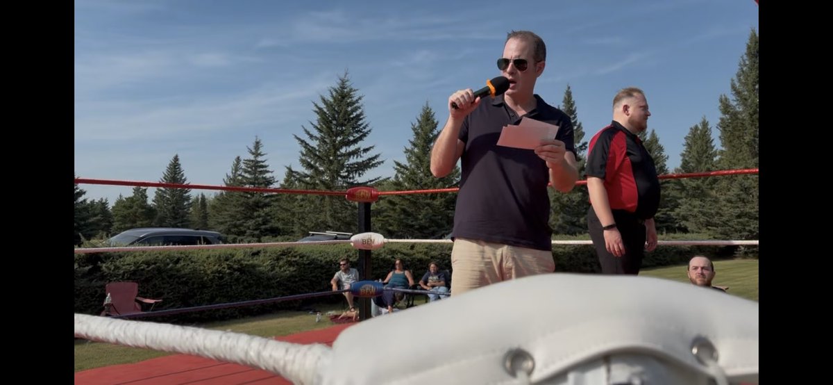 MattYoungCTV's tweet photo. Had fun ring announcing for BEW wrestling on Saturday for their Saskatchewan lakes tour! Four communities - four great shows! More tonight! #bew #wwe #summerslam #wrestling #yxe https://t.co/KsiZCagp7G