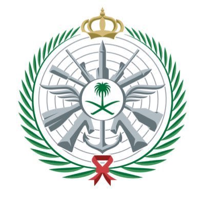HafarWire's tweet photo. الشروط الكاملة والتخصصات المطلوبة لقبول الطلاب الجامعيين في الكليات العسكرية بوزارة الدفاع:

- التخصصات الطبية والصحية.
- التخصصات الهندسية.
- تخصصات الحاسب وتقنية المعلومات والأمن السيبراني.
- الذكاء الاصطناعي وعلوم البيانات.
- القانون والشريعة.
- المحاسبة والإدارة والمالية.
- اللغات والترجمة.
- الإعلام والعلاقات العامة.
- التخصصات العلمية.

شروط ومتطلبات القبول للضباط الجامعيين في وزارة الدفاع (الدفعة 1448هـ):

- سعودي الأصل والمنشأ، ويُستثنى من نشأ مع والده خارج المملكة لخدمة الدولة، مع إثبات ذلك.
- حسن السيرة والسلوك، وألا يكون محكومًا في جريمة مخلة بالشرف أو الأمانة، وألا يكون سبق فصله أو انسحابه من جهة عسكرية.
- العمر عند بداية العام الدراسي:
▪️البكالوريوس: 27 سنة لجميع التخصصات، و30 سنة للأطباء.
▪️الماجستير: 30 سنة كحد أقصى.
▪️الدكتوراه: 33 سنة كحد أقصى.

- أن يكون المؤهل بالانتظام الكلي وبمعدل لا يقل عن جيد.
- أداء اختبار القدرات العامة للجامعيين للتخصصات النظرية فقط.
- ألا يقل الطول عن 165 سم مع تناسب الوزن حسب اللائحة الطبية.
- ألا يكون متزوجًا من غير سعودية.
- للتخصصات الطبية والصحية: الحصول على تصنيف الهيئة السعودية للتخصصات الصحية وإنهاء فترة الامتياز.
- معادلة الشهادات الصادرة من خارج المملكة.
- اجتياز جميع إجراءات القبول (المقابلة الشخصية، الكشف الطبي، اللياقة وغيرها).
- لا يُقبل أي كشف طبي إلا الصادر من اللجنة الطبية التابعة للجنة القبول، ويعد قرارها نهائيًا.

- متطلبات التقديم:
▪️ تفعيل حساب أبشر للدخول عبر النفاذ الوطني.
▪️ قراءة شروط القبول قبل التسجيل.
▪️ تحديث بيانات المؤهل العلمي عبر منصة مؤهل.

- المستندات المطلوبة:
▪️ صورة شخصية بالزي الوطني بخلفية بيضاء (JPG لا يتجاوز 800 كيلوبايت).
▪️ صورة الهوية الوطنية.
▪️ وثيقة التخرج أو إفادة التخرج.
▪️ السجل الأكاديمي (PDF).
▪️ معادلة الشهادة لخريجي الجامعات الخارجية.
▪️ وثيقة إنهاء الامتياز ورخصة التصنيف (للتخصصات الصحية).
▪️ وثيقة الزمالة أو البورد والتقرير السنوي (لتخصص طب الزمالة فقط).

- مدة الدراسة:
سنة دراسية واحدة (فصلان دراسيان)، يحصل بعدها الخريج على شهادة تأهيل عسكري، ثم يُعين وفق نظام خدمة الضباط بما يتناسب مع مؤهله العلمي.

-