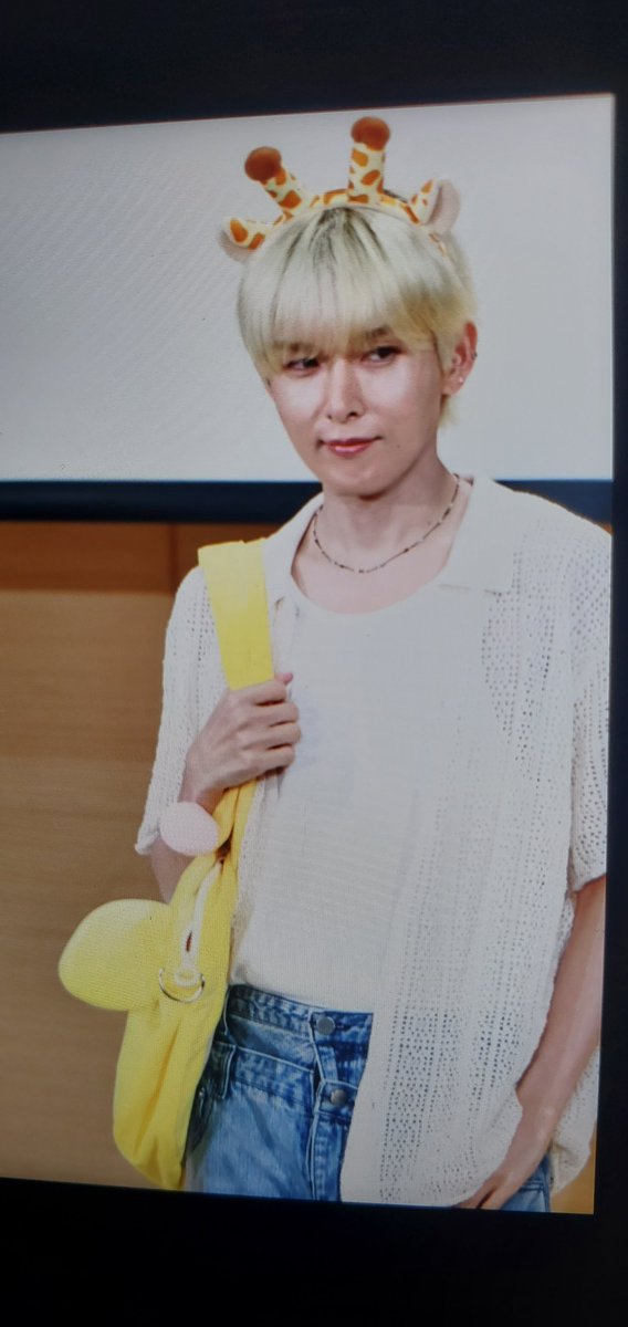 rwtingting's tweet photo. 260802 RYEOWOOK The 1st Single Album [Runaway] FANSIGN EVENT in TAIPEI preview 2
#려욱 #Ryeowook 
@9ryeong9 https://t.co/CnrubqHtRd