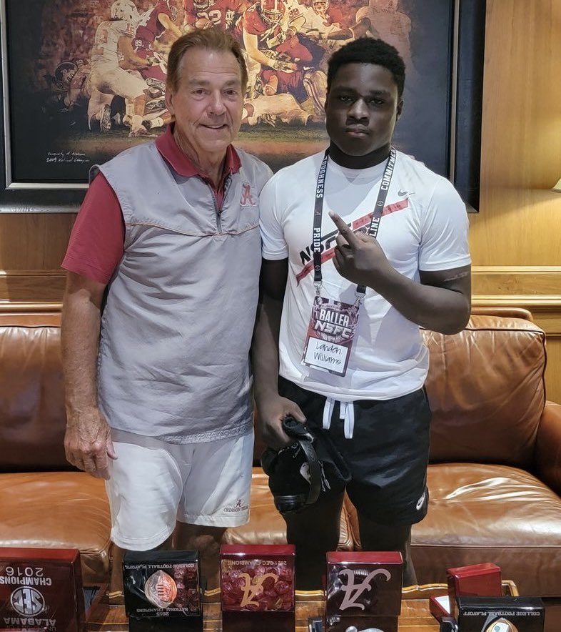 JScruggsOTF's tweet photo. What a journey for Landen Williams-Callis, who has been getting recruited for so long that both Nick Saban and Jimbo Fisher — who have been out of coaching for 2 years — offered him as a rising 9th grader 3 years ago

Also worth noting LWC picked up his first offer as a 7th grader
