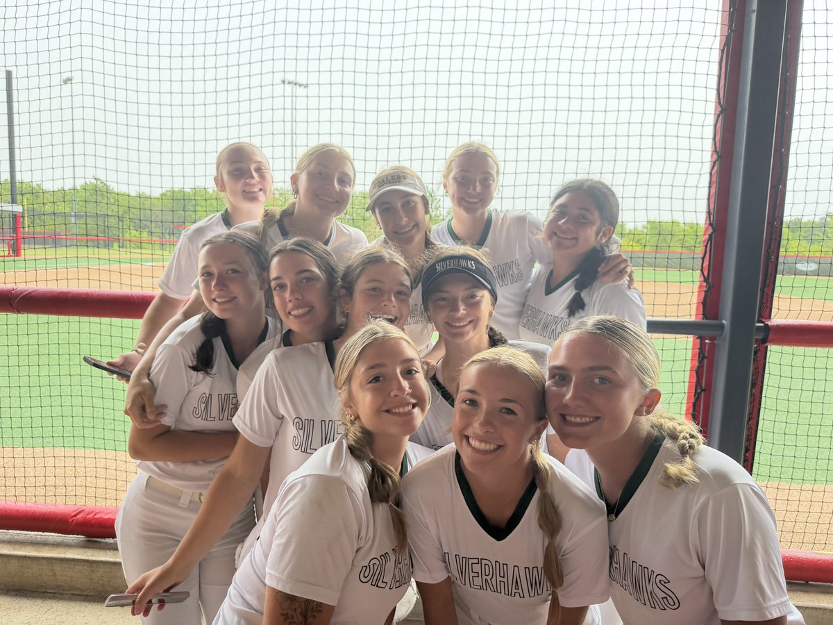 MMcGhee2028's tweet photo. Our season ended yesterday in Peoria. I had so much fun with this team and I can’t believe it’s already over. We finished in top 12 out of 39 teams! We had a lot of rain delays but we made the most of it! I will be posting stats and videos later. I’m so grateful for my team! @CoachHarbecke87 @SilverHawkSball