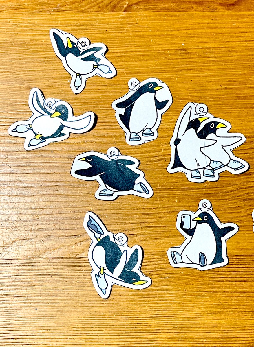 calcan's tweet photo. スケートペンギン
アクリルキーホルダーの試作 https://t.co/FSq6phYZHV