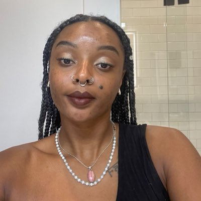 devine_shelton's tweet photo. #NewProfilePic https://t.co/AdCnC1MER2