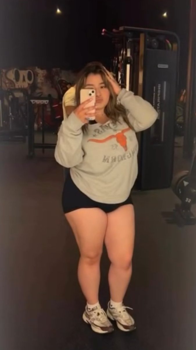 johnjonasboy's tweet photo. Fat bitch let me fuck after gym ses https://t.co/IvlnqloaeK