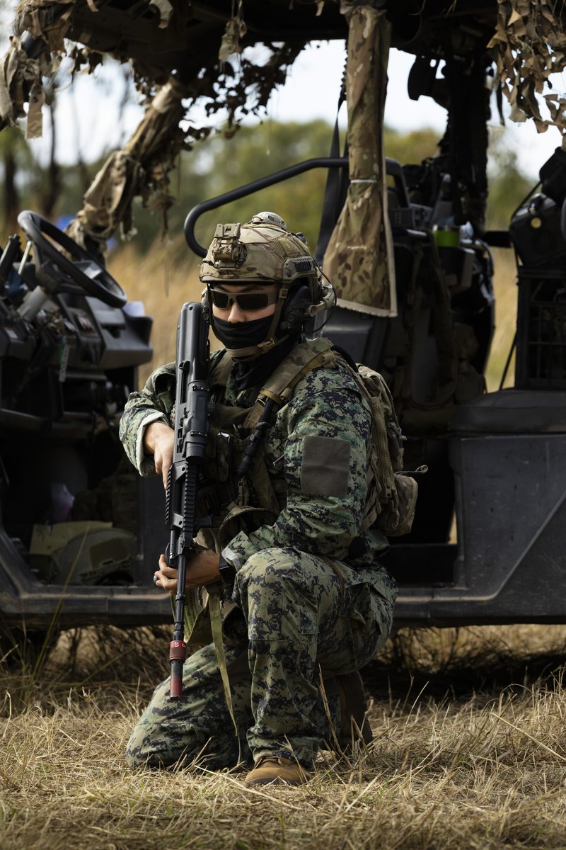 AustralianArmy's tweet photo. Training together 💪🇦🇺🇰🇷  

#AusArmy and @ROK_Army soldiers came together to conduct integration training during Ex Tiger Dingo.   

📸 PTE William McCormick / PTE Alli Craig https://t.co/DsaEgvBNf3