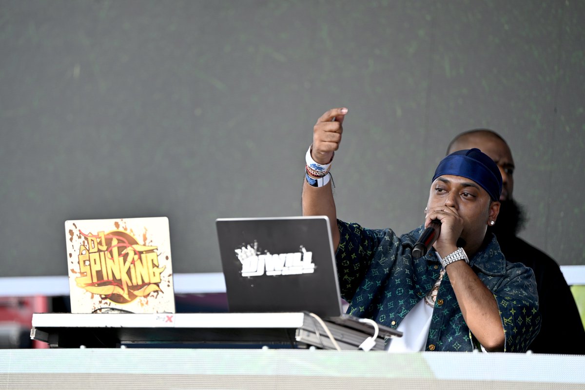 Power1051's tweet photo. . @DJSPINKING IN THE BUILDING 🔥 #AngiesBBQ https://t.co/iktLSm6jtd