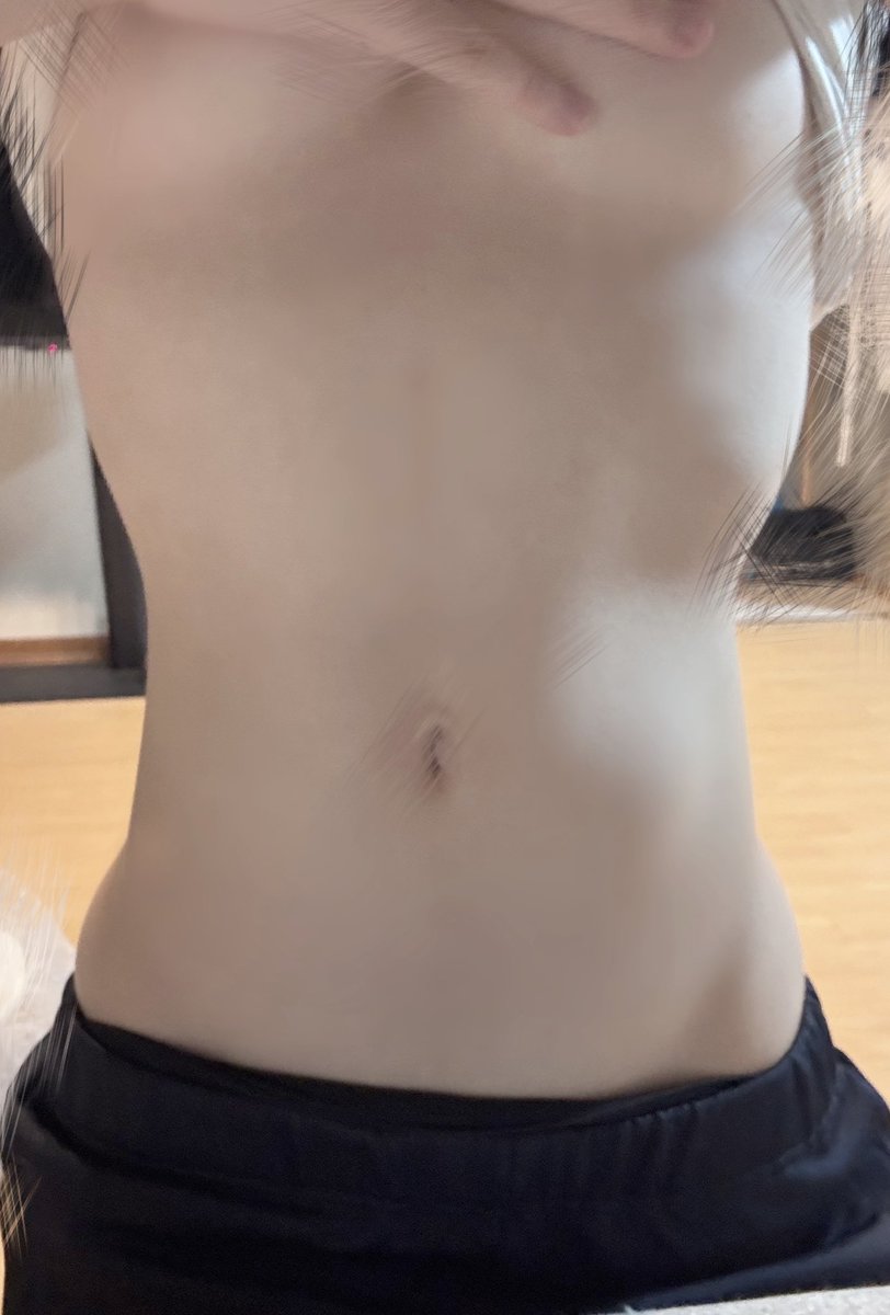 shinoa635's tweet photo. おへそ https://t.co/zTjrxIvpUy