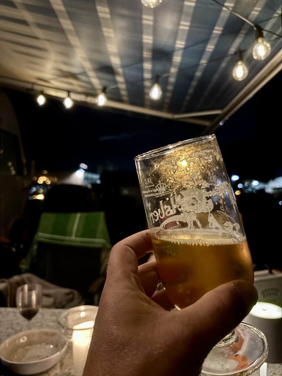 Glennsarn's tweet photo. ”Fulla för Kärlekens skull” med Eldkvarn…får bli kvällens sängfösare ✅❤️🙏🍺 https://t.co/tJC4lnwARY