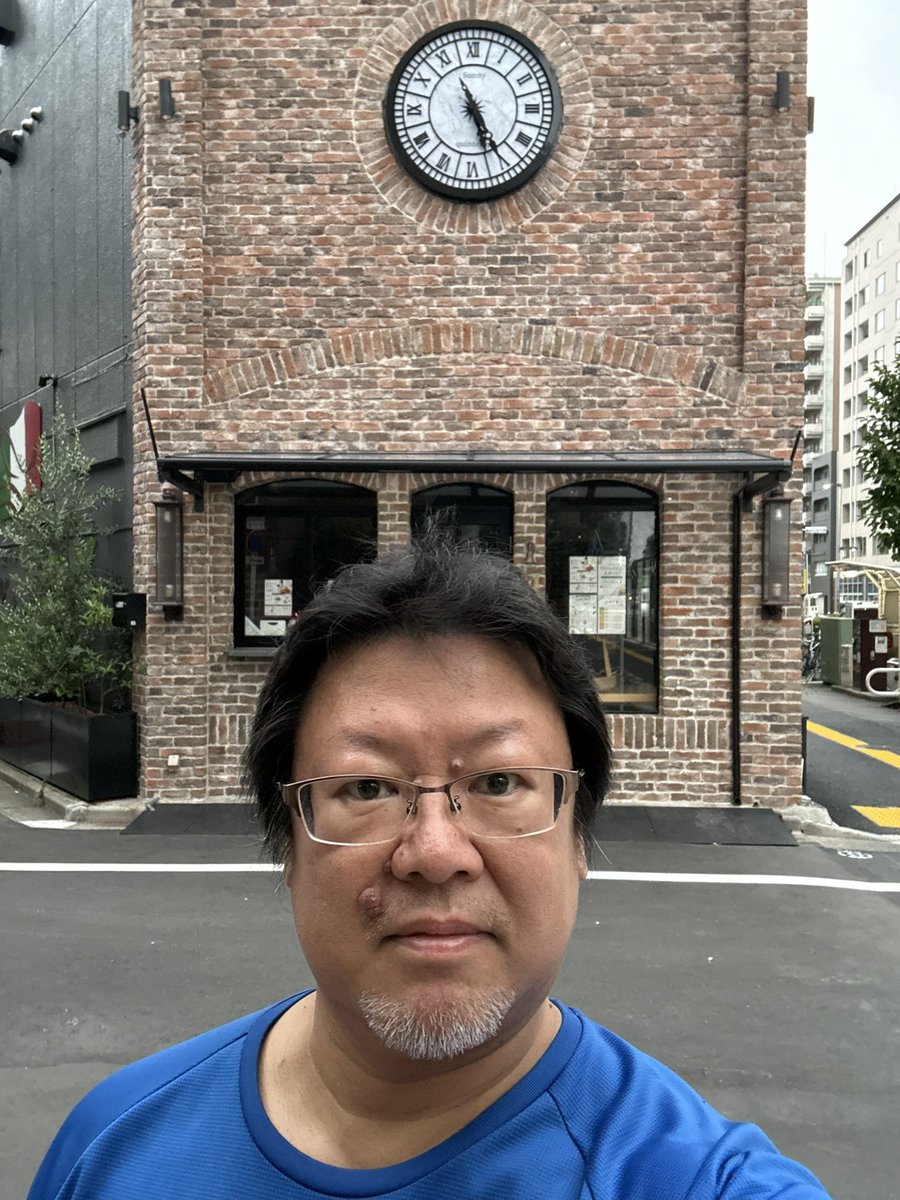GenseiryuM's tweet photo. 全力全開の夏期講習会13日目❗️

いよいよ8月が本格的に始まる❗️
もう覚悟は決まったな⁉️

この夏を激熱な受験勉強で完遂するんだ❗️
手を抜くな❗️油断もするな‼️

命を賭して真剣に授業を聞け‼️
魂を込めて全力で問題を解け‼️

お前たちの可能性は無限大♾️‼️
本気は無敵❗️全力に不可能はなし‼️ https://t.co/OZ9q8XS41F