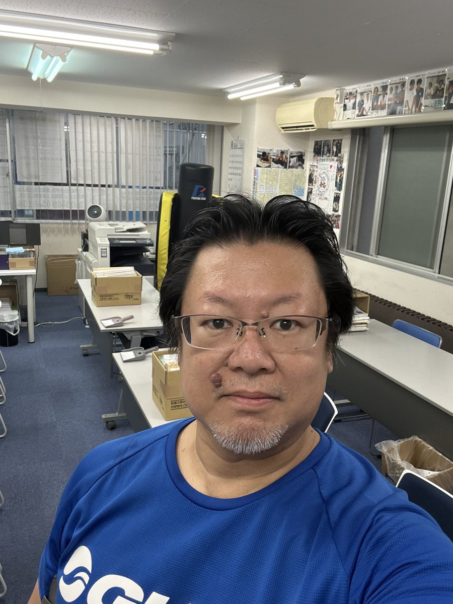 GenseiryuM's tweet photo. 全力全開の夏期講習会13日目❗️

いよいよ8月が本格的に始まる❗️
もう覚悟は決まったな⁉️

この夏を激熱な受験勉強で完遂するんだ❗️
手を抜くな❗️油断もするな‼️

命を賭して真剣に授業を聞け‼️
魂を込めて全力で問題を解け‼️

お前たちの可能性は無限大♾️‼️
本気は無敵❗️全力に不可能はなし‼️ https://t.co/OZ9q8XS41F
