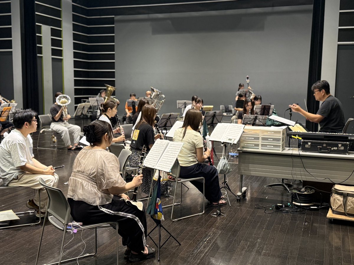 yonosui's tweet photo. コンクールも終わり、さっそく次の本番に向けて練習を始めました！

8/1はみんな大好き(⁉️)初見大会でした😆

そしてトランペットの方が2回目の見学に来てくださり、入団が決まりました👏

今後も様々なステージを予定しています！お楽しみに❣️ https://t.co/4UsFNNbGg2