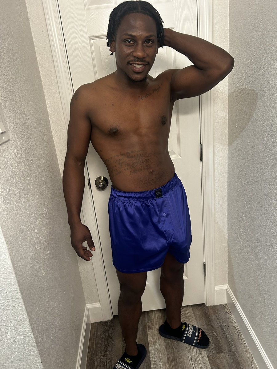 Jayy_Br33d's tweet photo. Fort Worth👀? Right now😏
#fortworth #DFW https://t.co/W6XTUSLYsJ