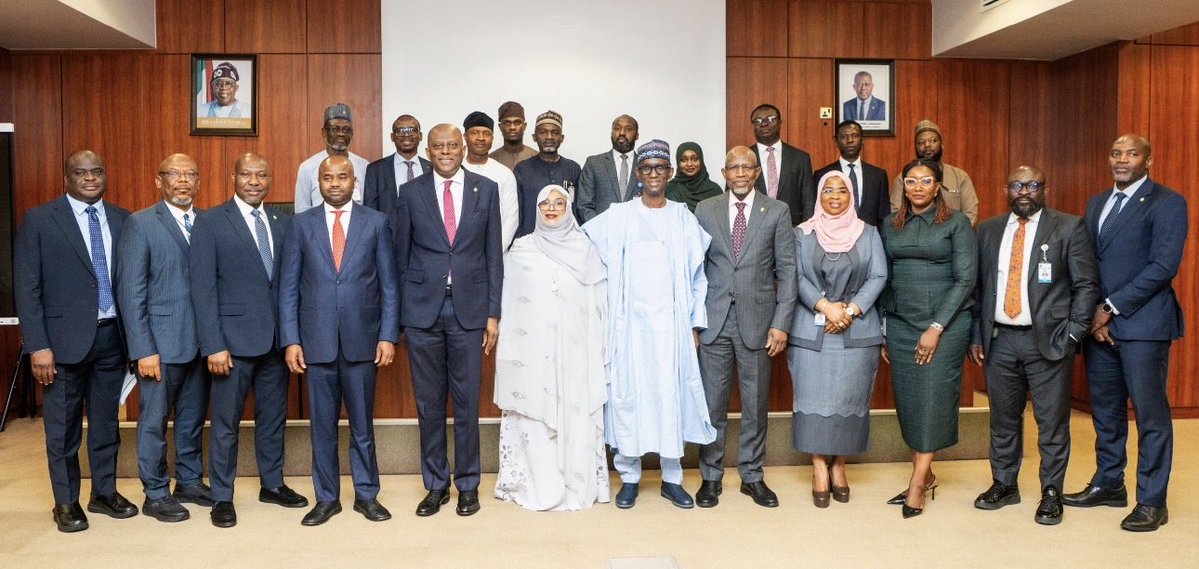 cenbank's tweet photo. The Virtual Assets Committee (VAC), constituted by President Bola Ahmed Tinubu, held its inaugural meeting at the Central Bank of Nigeria (CBN) Headquarters on Wednesday, July 29, 2026.

#CBN https://t.co/T2WBFjDDwN
