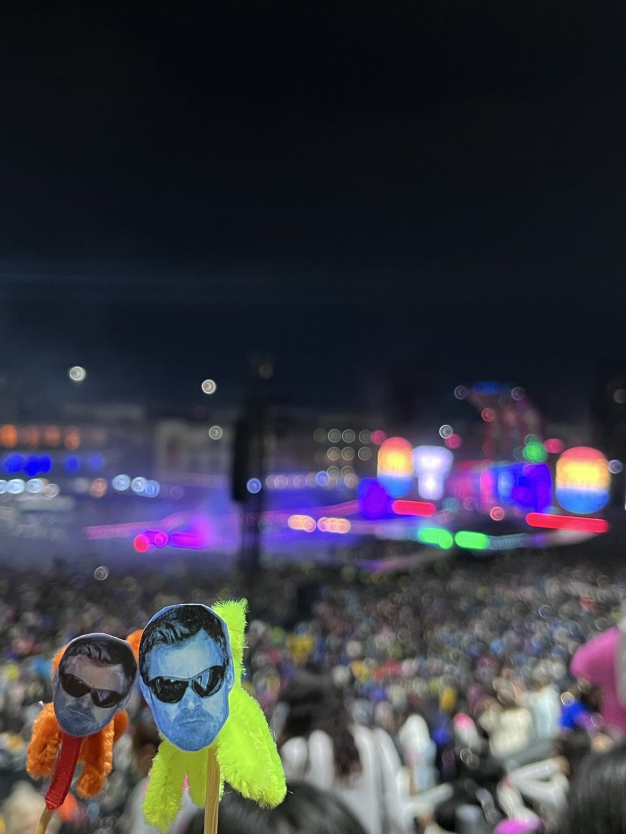 Blandwere's tweet photo. Solo puedo decir, TE AMO  @Harry_Styles  hiciste una noche mágica.🥹🥳🪩

01/08/2026 💗

#togethertogether #HarryStyles 🪩🪩 https://t.co/IP1BaVAJW9