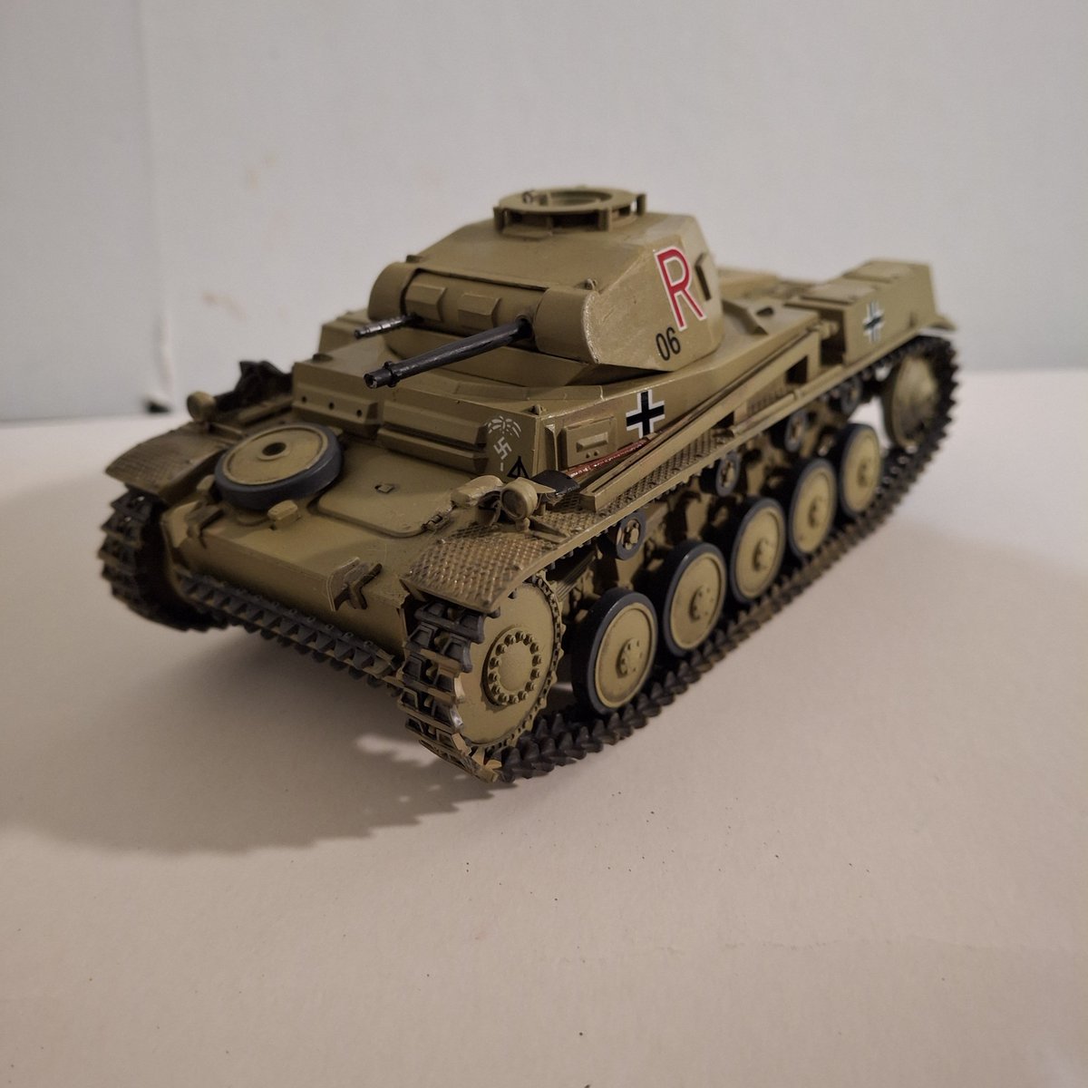 FoliageLover37's tweet photo. Welp im essentially done with this Pz II Ausf. F of the 15th panzer division.

I think it came out okay for my first model, though I made a lot of mistakes, and I basically gave up during the weathering process lol https://t.co/XFs8ff9nAi